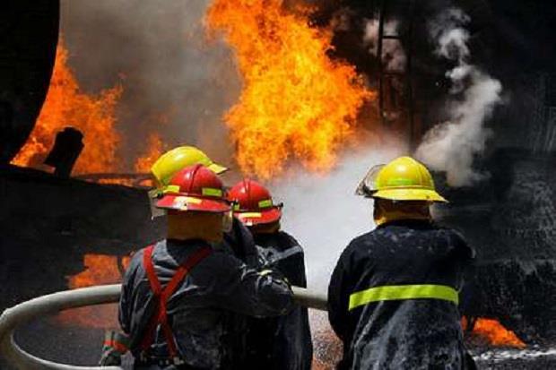 آتش سوزی در شرکت کرمان موتور